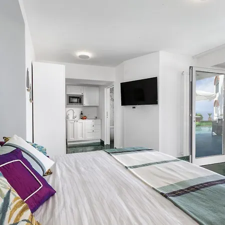 Estate4home - Jj Appartement *